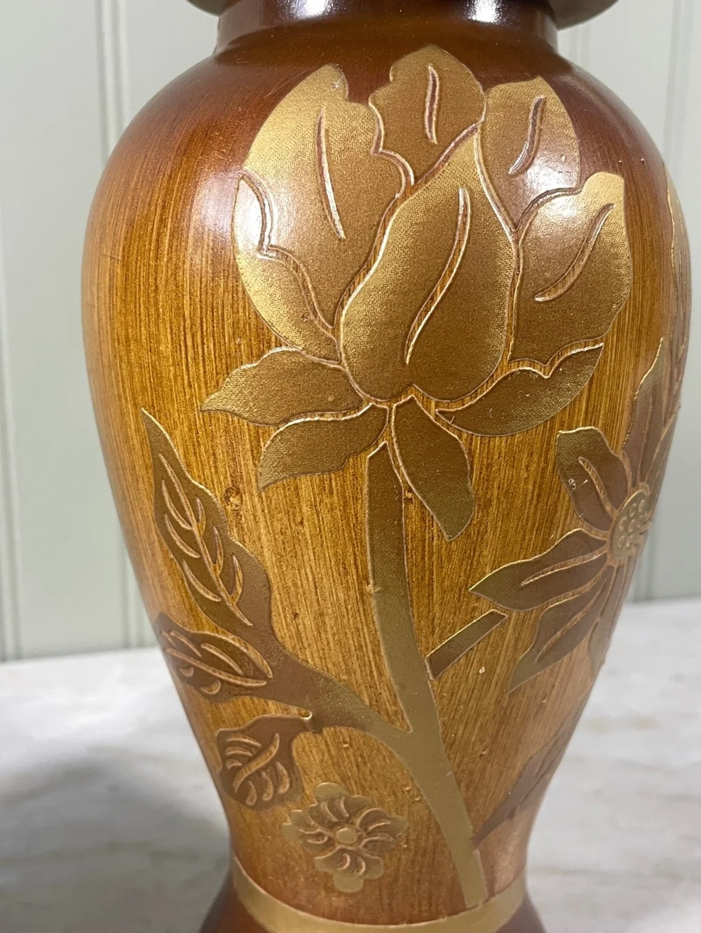 Vintage Floral Woodgrain Vase and Lidded Ginger Jar Set